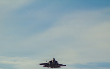 Poland's Final F-35 arriving at Ebbing ANGB