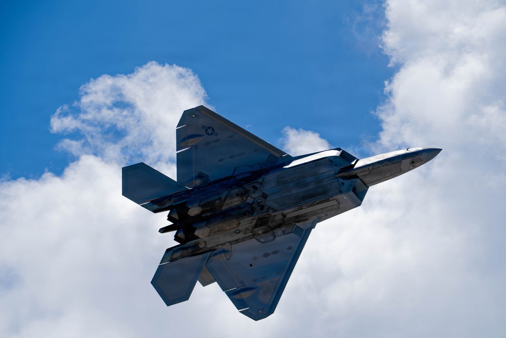 F-22 Raptor Aerial Demonstration Team performs at Air Dot Show Tour Ft. Lauderdale 2025