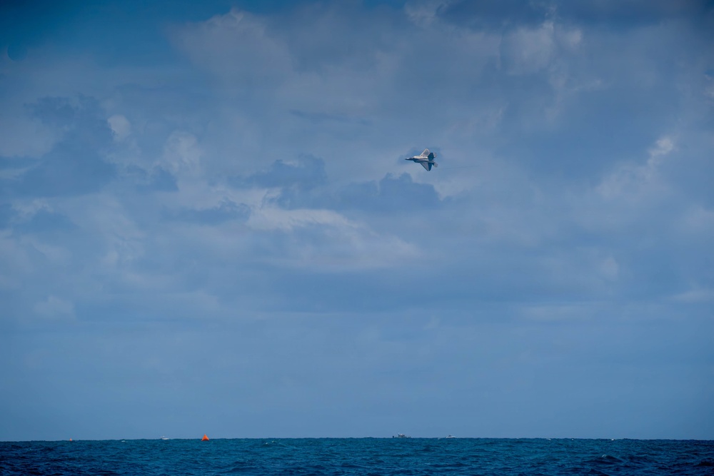 F-22 Raptor Aerial Demonstration Team performs at Air Dot Show Tour Ft. Lauderdale 2025