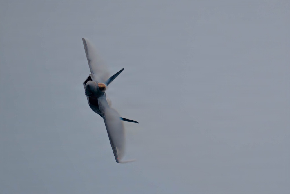 F-22 Raptor Aerial Demonstration Team performs at Air Dot Show Tour Ft. Lauderdale 2025