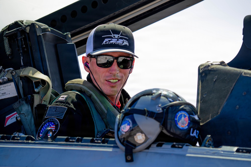 F-22 Raptor Aerial Demonstration Team performs at Air Dot Show Tour Ft. Lauderdale 2025
