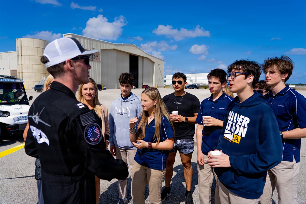 F-22 Raptor Aerial Demonstration Team performs at Air Dot Show Tour Ft. Lauderdale 2025