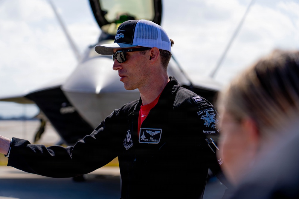 F-22 Raptor Aerial Demonstration Team performs at Air Dot Show Tour Ft. Lauderdale 2025