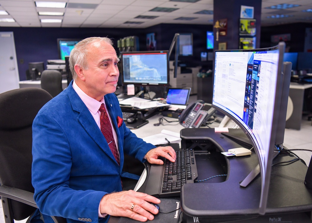 Coast Guard Southeast District command center legend retires after 47 years