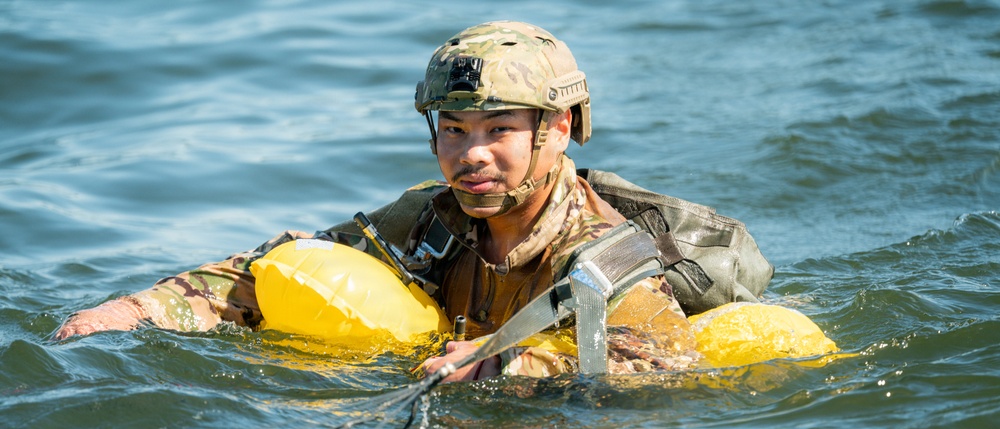 Charleston Airmen static line jump over Lake Moultrie