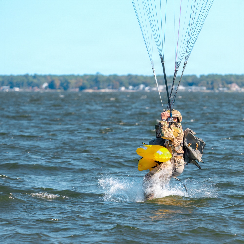 Charleston Airmen static line jump over Lake Moultrie