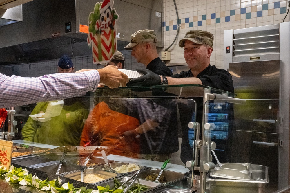 Diner’s Reef bringing comfort and joy for the holidays