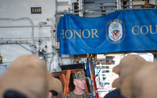 Lt. Gen. Wortman, Vice Adm. Wade visit USS Boxer