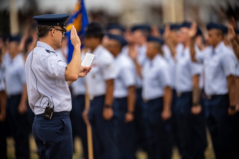 Maj. Gen. Cain attends BMT Graduation