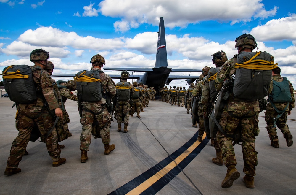 Static Line Jump 82nd Airborne Division