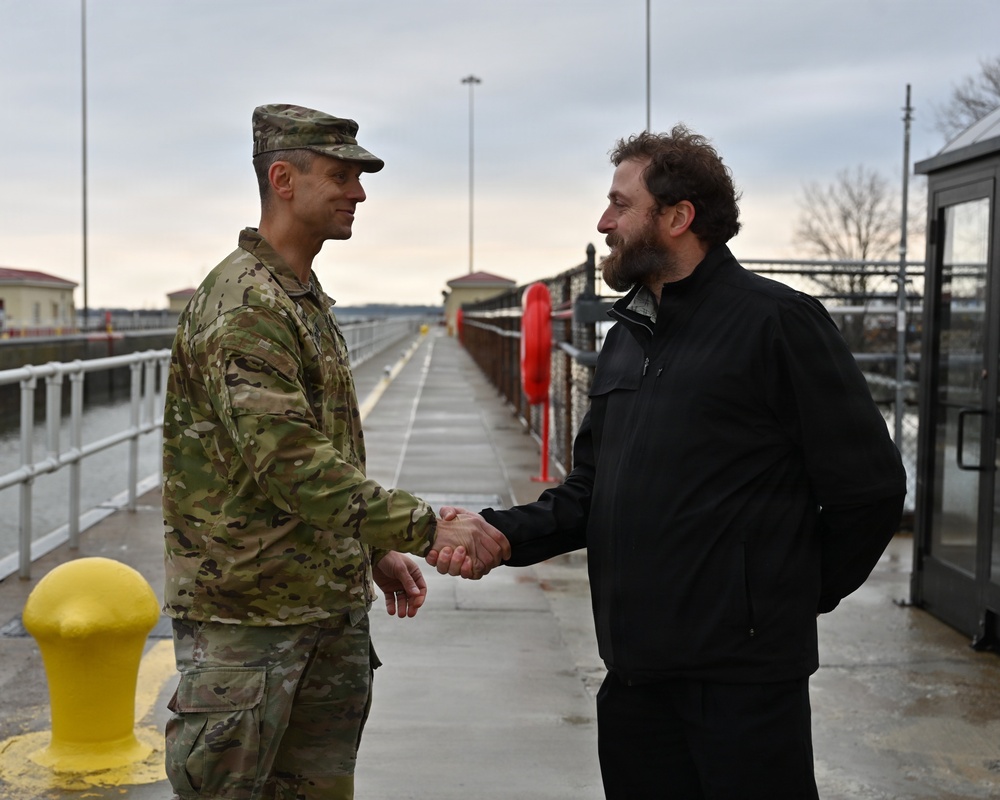USACE honors Vince Lovullo with Division Commander Coin