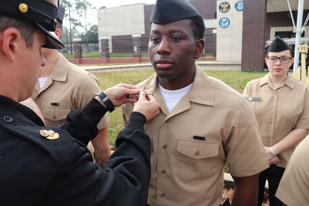NIOC Pensacola holds January Awards Quarters