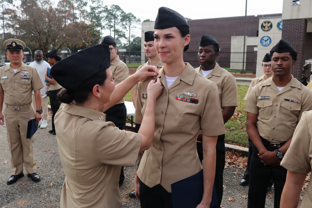 NIOC Pensacola holds January Awards Quarters