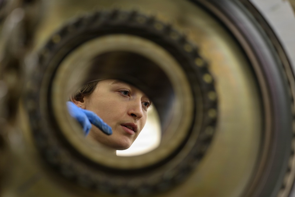 Abraham Lincoln conducts routine maintenance