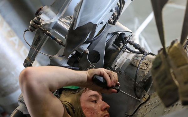 Abraham Lincoln conducts routine aircraft maintenance