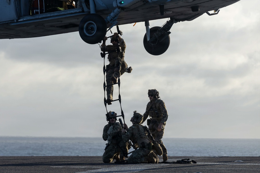 Abraham Lincoln conducts EOD exercise