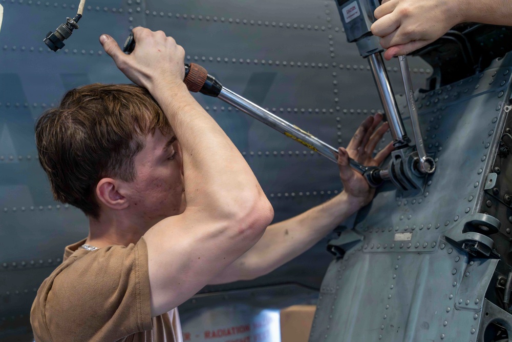 Abraham Lincoln conducts routine aircraft maintenance