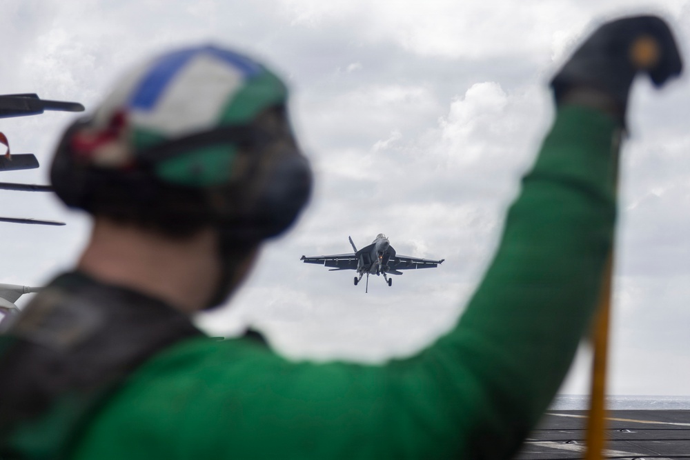 Abraham Lincoln conducts flight operations