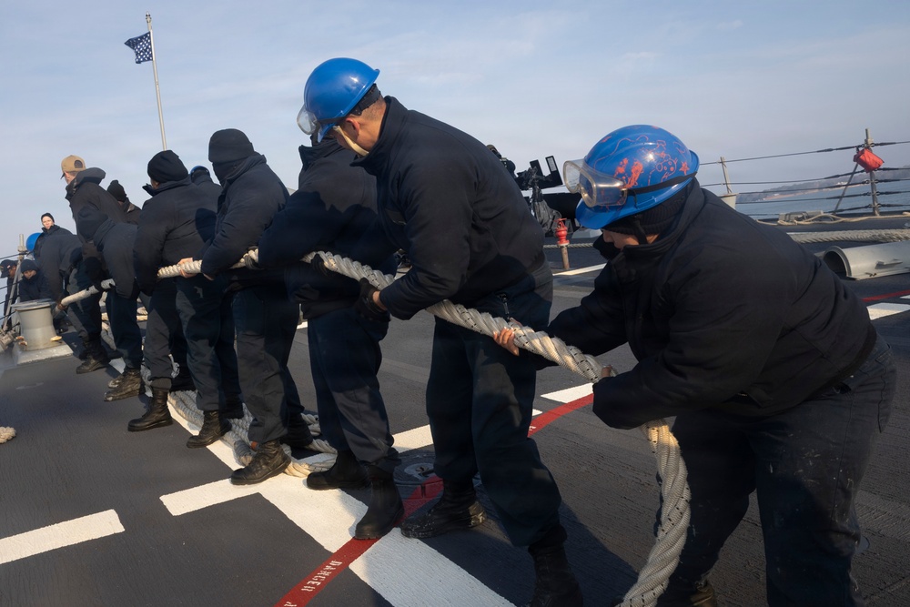 USS Delbert D. Black (DDG119) Arrives at Naval Weapon Station Yorktown