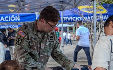U.S. Army donates gifts during Tour Firmeza in Panama City, Panama