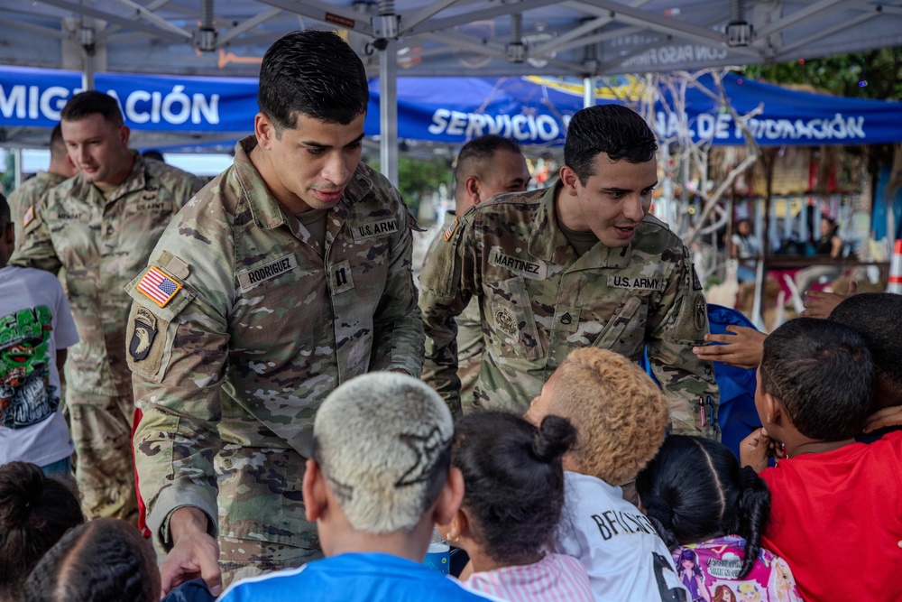 U.S. Army donates gifts during Tour Firmeza in Panama City, Panama