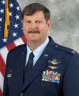 New 916th commander named
