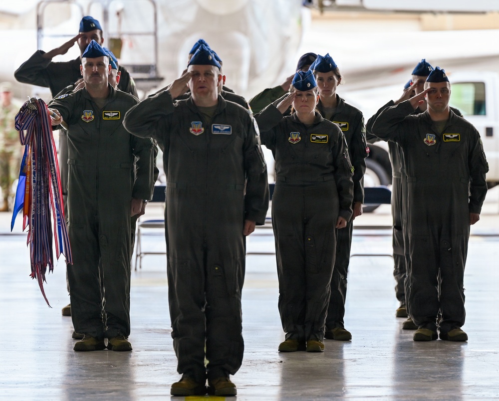 552nd Operations Group Welcomes New Commander