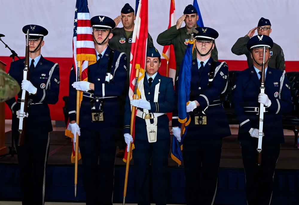 552nd Operations Group Welcomes New Commander