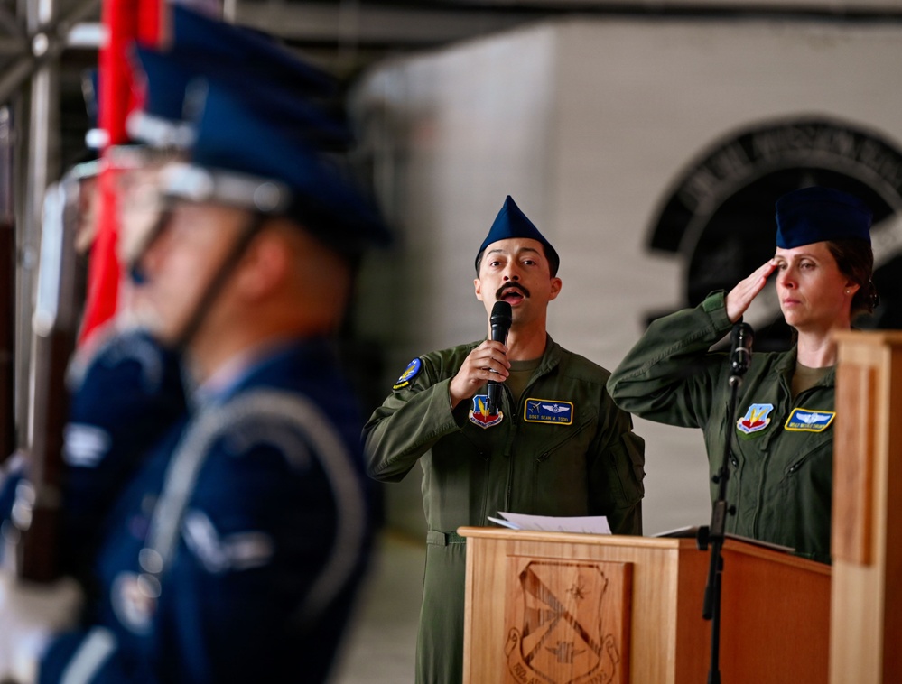552nd Operations Group Welcomes New Commander