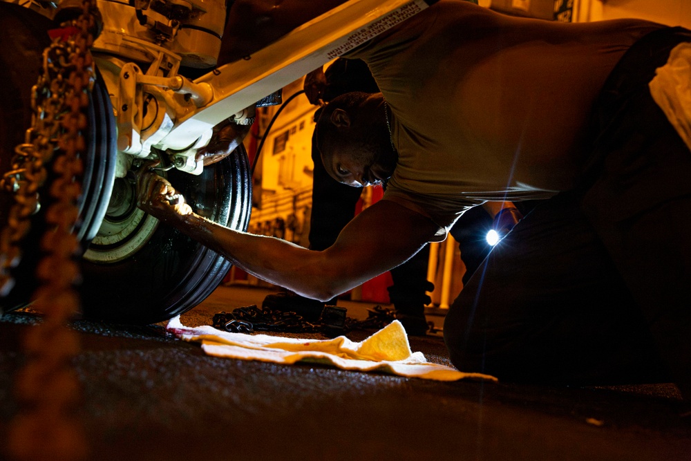 Abraham Lincoln conducts routine aircraft maintenance