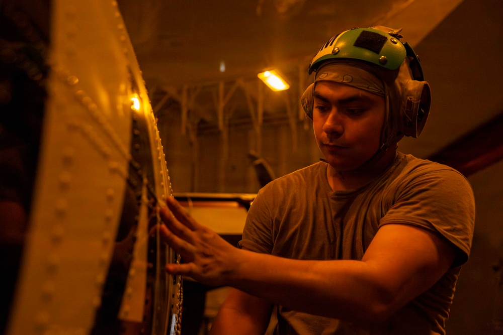 Abraham Lincoln conducts routine aircraft maintenance