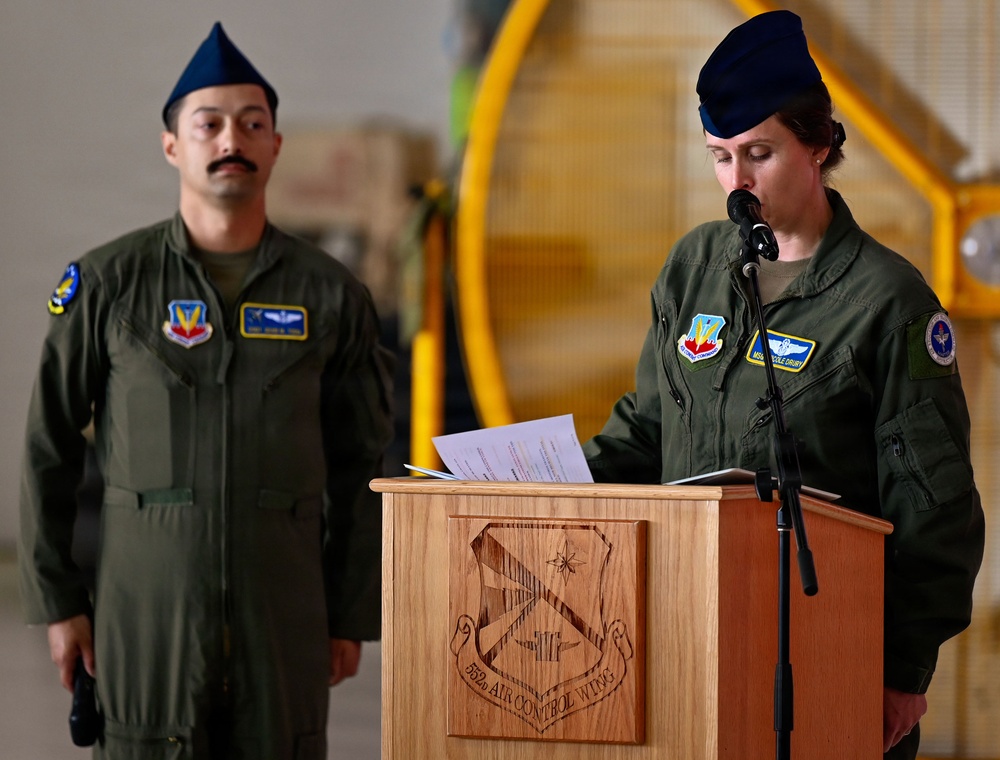 552nd Operations Group Welcomes New Commander