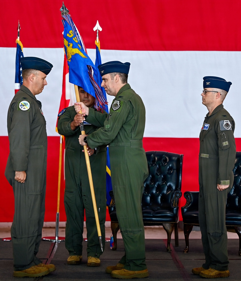 552nd Operations Group Welcomes New Commander