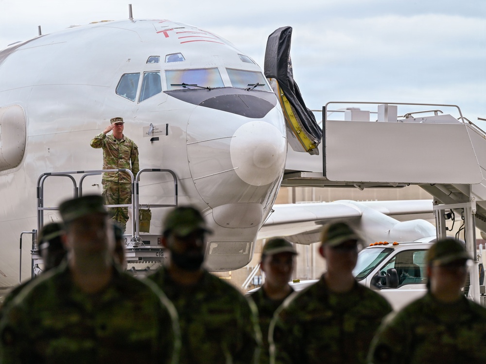 552nd Operations Group Welcomes New Commander