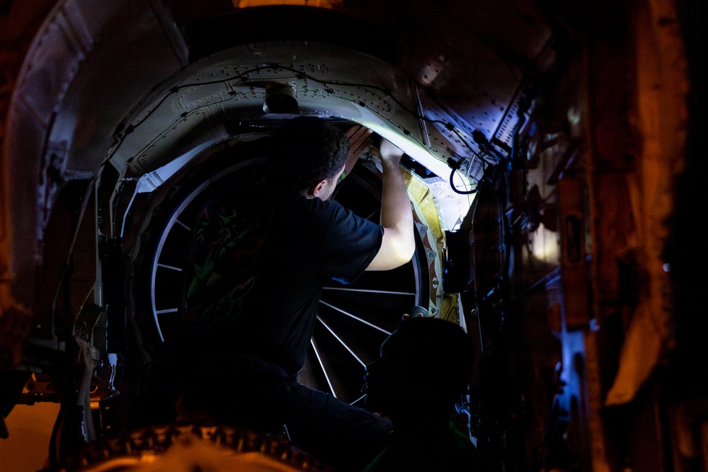 Abraham Lincoln conducts routine aircraft maintenance
