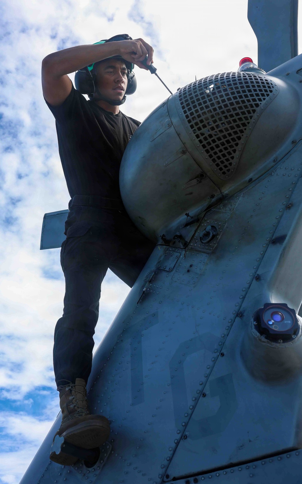 USS Lake Erie (CG 70) daily operations