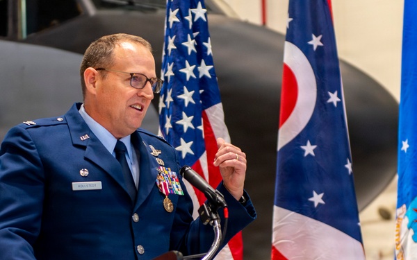 Boenisch assumes command of the 121st Maintenance Group