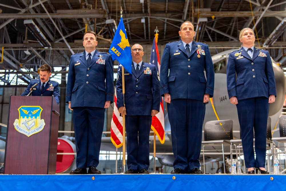 Boenisch assumes command of the 121st Maintenance Group