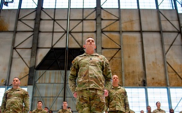Boenisch assumes command of the 121st Maintenance Group