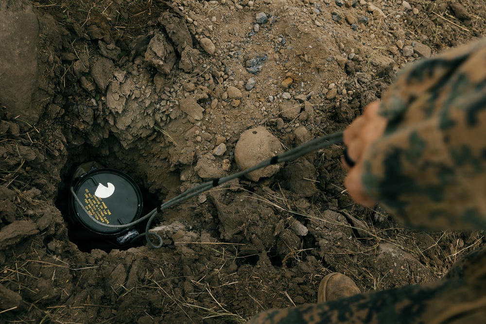 22nd MEU(SOC) | Demolition Range