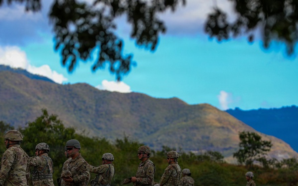 402nd Civil Affairs Batallion Individual Weapons Qualification