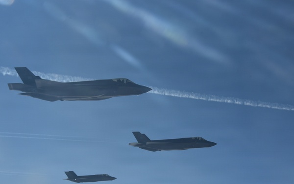 F-35A Lightning II depart after refueling