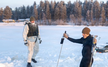 Recon Marines sharpen winter warfighting skills