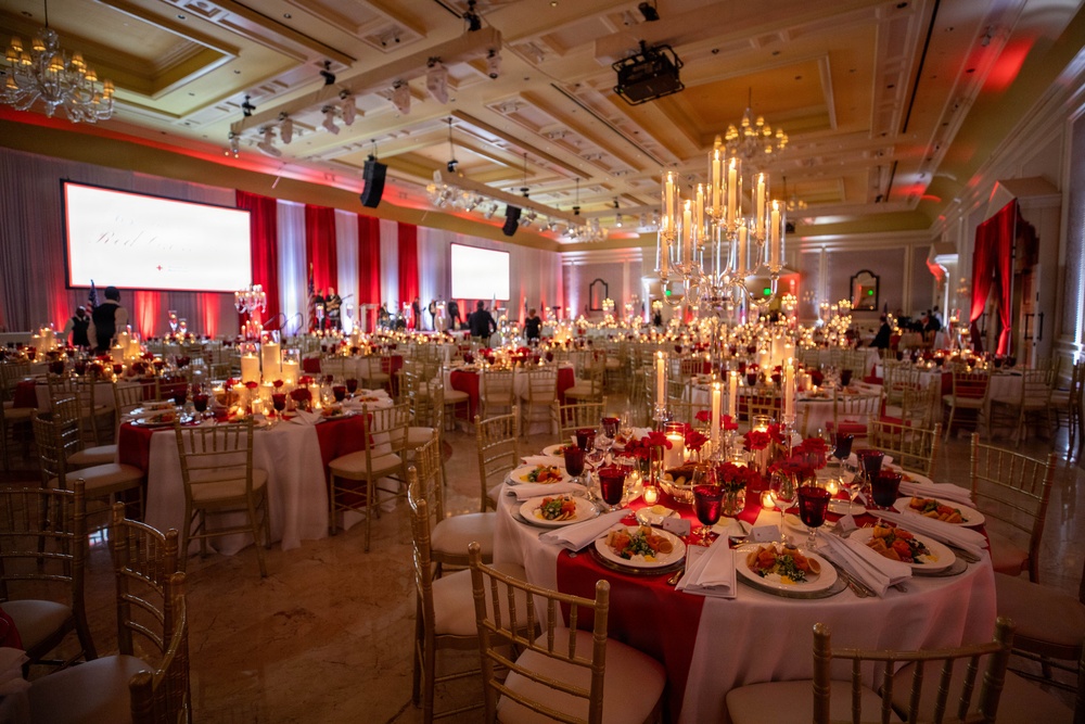 Fife and Drum at the 65th International Red Cross Ball