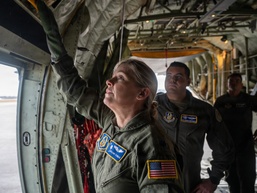 Charleston Citizen Airmen Conduct Hands-on Aeromedical Evacuation Training Ahead of Deployment