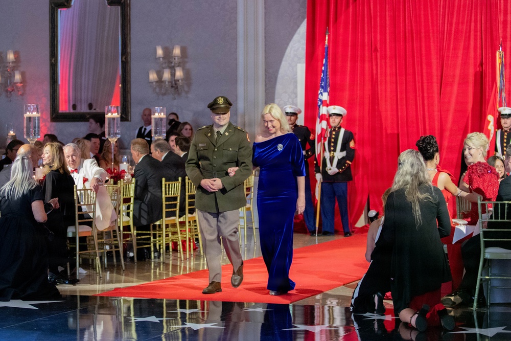 Fife and Drum at the 65th International Red Cross Ball
