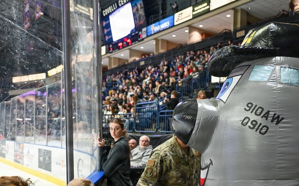 Youngstown Phantoms' YARS Night Out