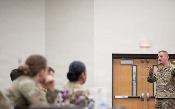 Arizona National Guard Officers Gain Insight Into Command Expectations at Leadership Retreat