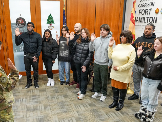 Fort Hamilton welcomes new Army civilians