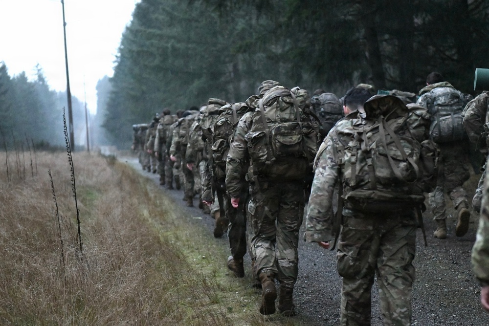 The long road to success: Washington National Guard Soldiers prep for expert E2B assessment